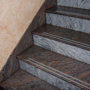 Лестницы из камня в Казани